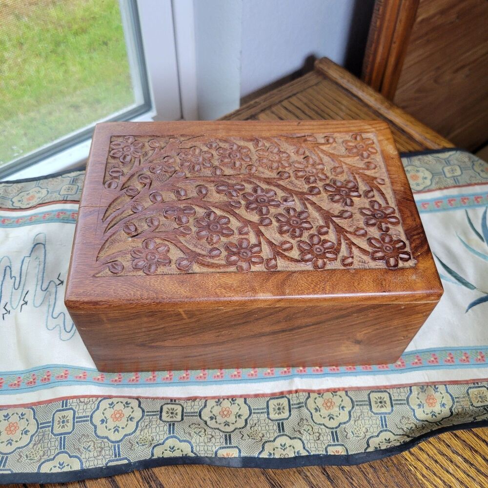 Vtg Hand Carved Wooden Box Tree of Life Floral Memorial Keepsake 7.5x5.25x3.5"
